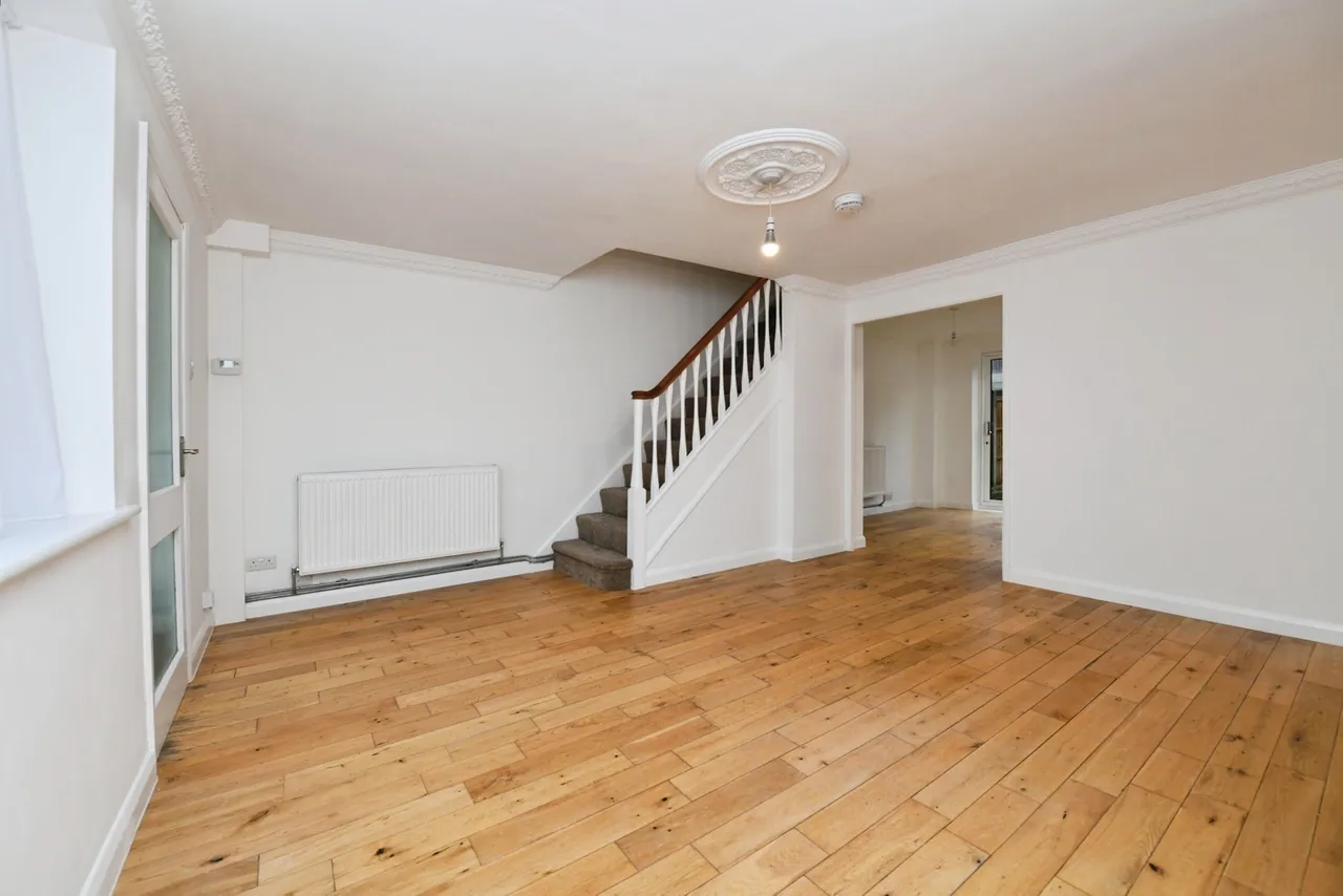 Chilham Close, Basildon, Essex, SS13, photo 5