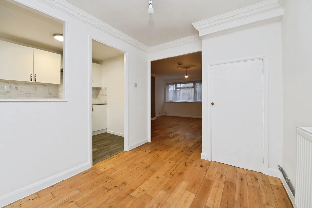 Chilham Close, Basildon, Essex, SS13, photo 8