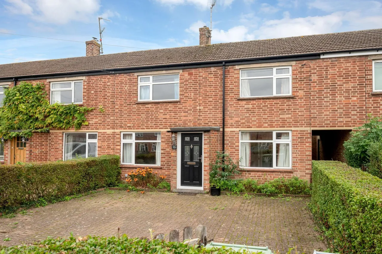 3 bed house for sale, Willoughby Road, Stamford, PE9