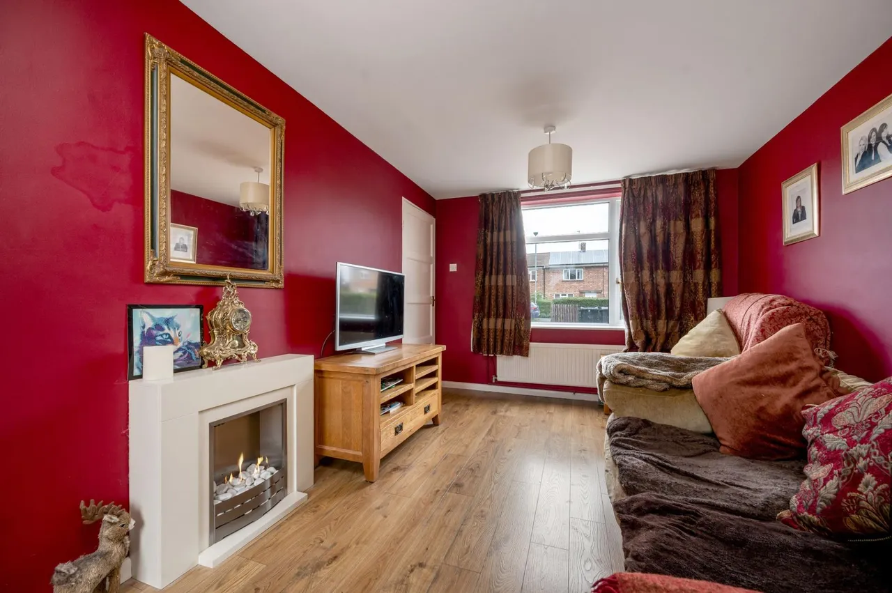 Willoughby Road, Stamford, PE9, photo 2