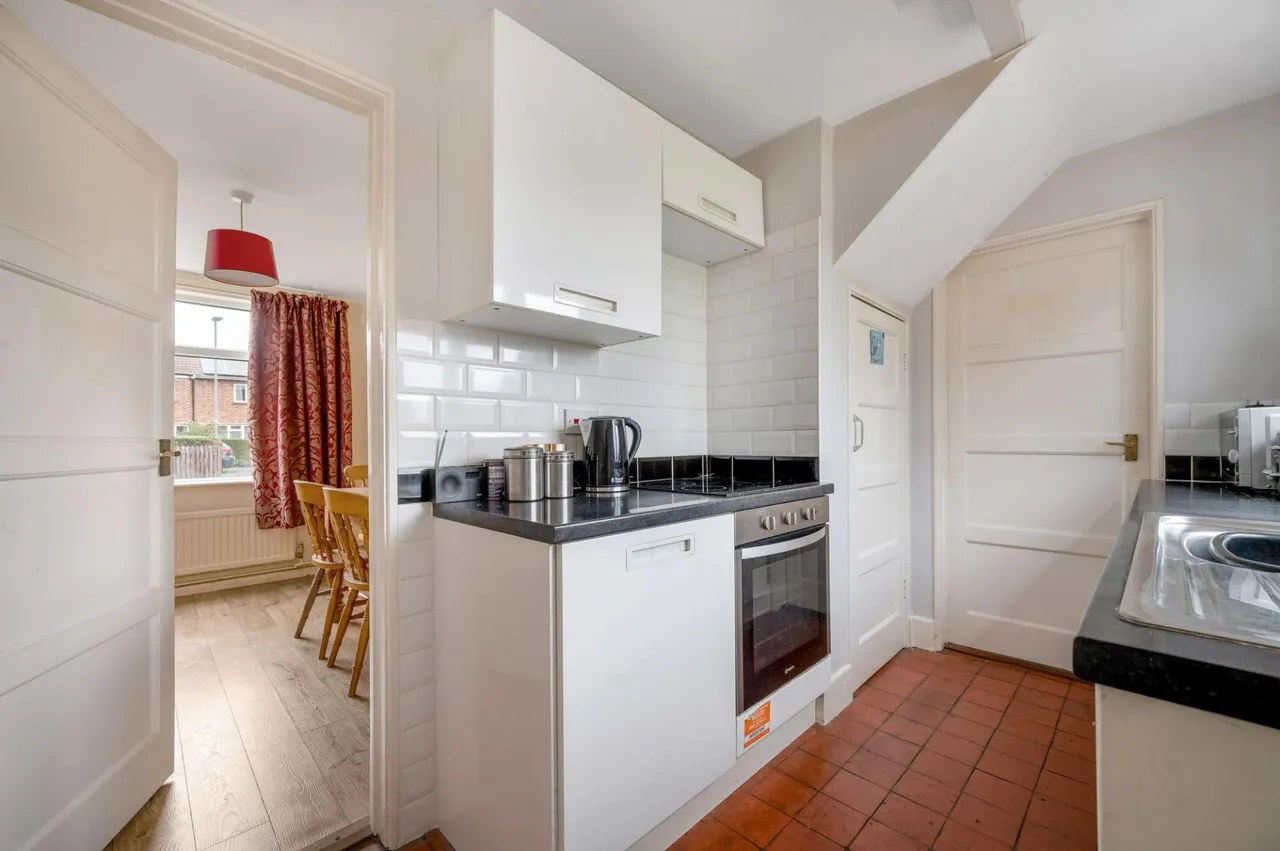 Willoughby Road, Stamford, PE9, photo 6