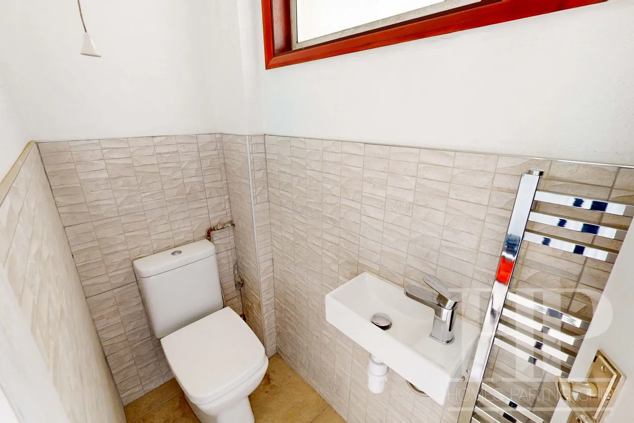 Balcombe Road, Horley, RH6, photo 5