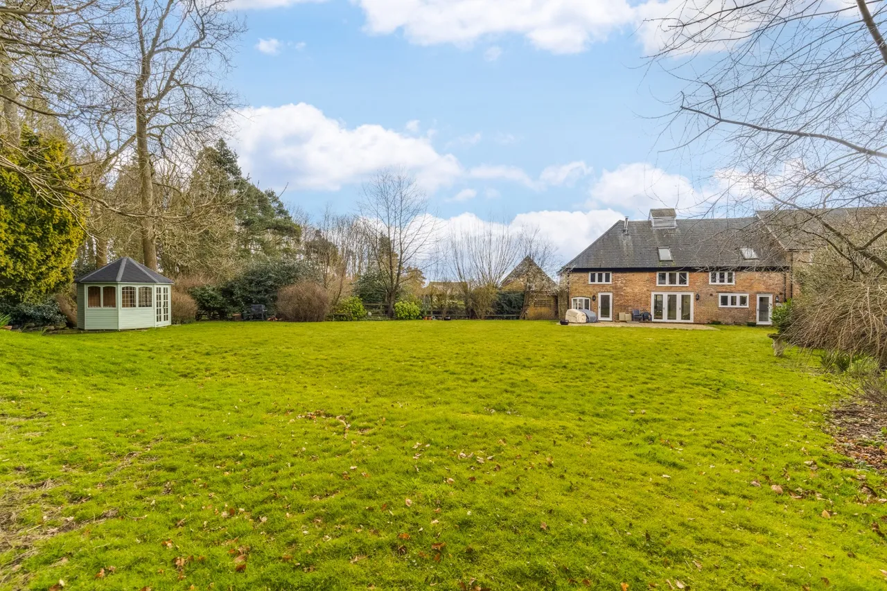 Home Farm Court, Putteridge Park, LU2, photo 3