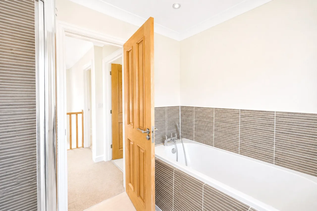 Chestnut Way, Godalming, GU7, photo 20