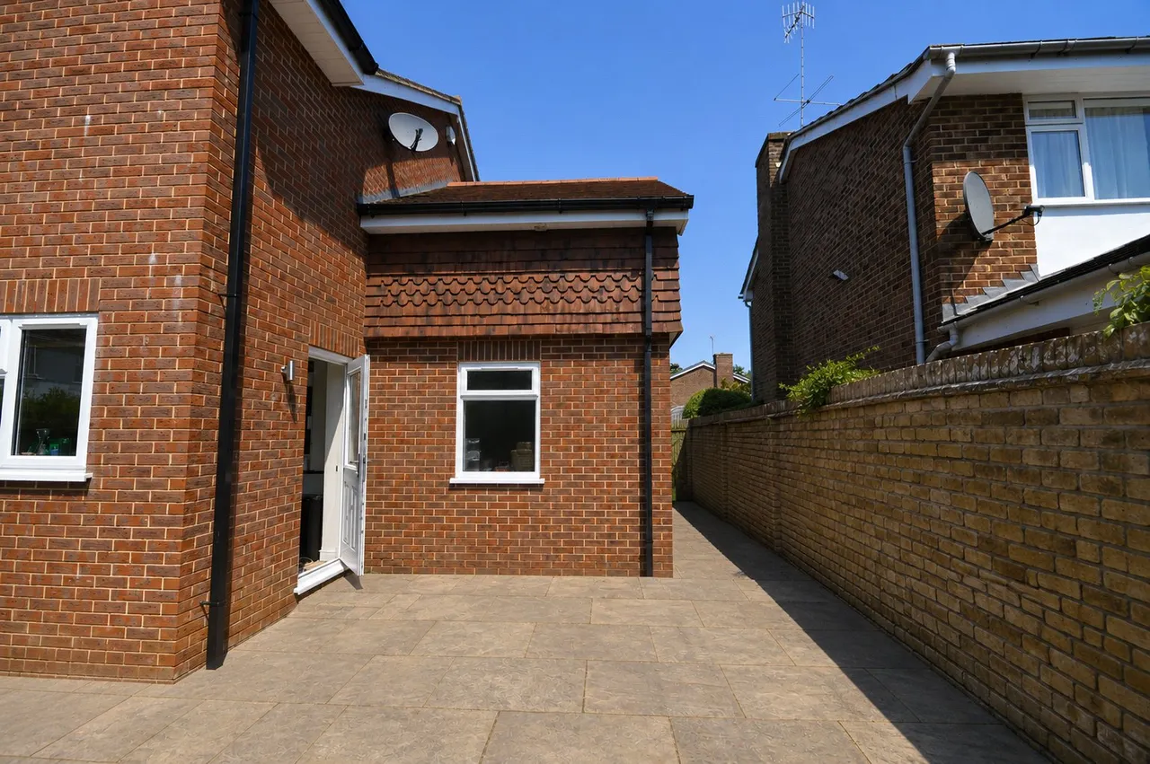 Chestnut Way, Godalming, GU7, photo 15