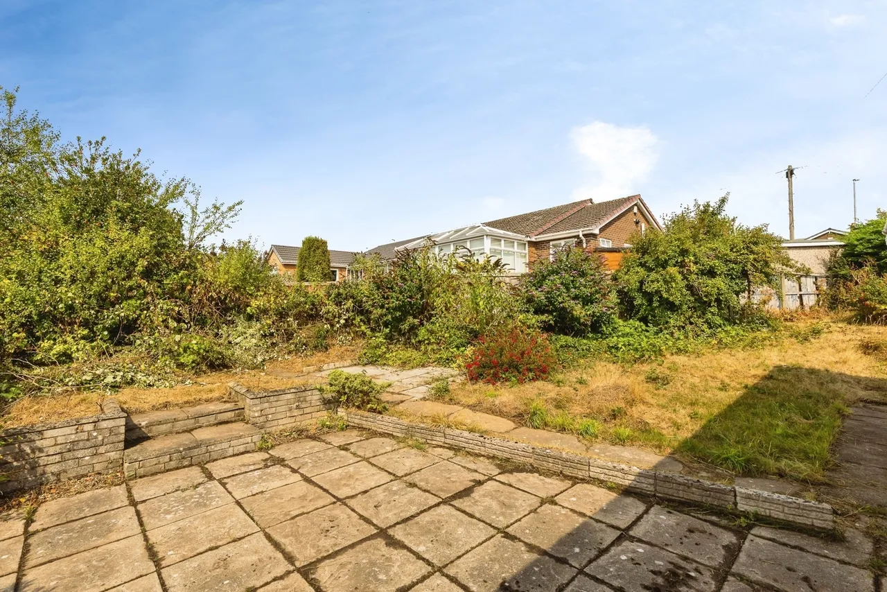 Norfolk Road, Borras, LL12, photo 4