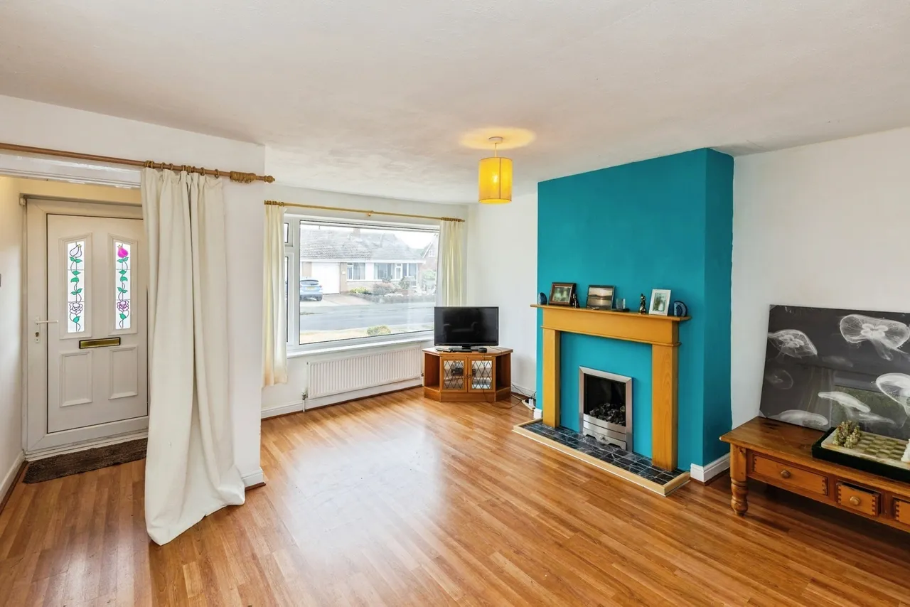 Norfolk Road, Borras, LL12, photo 7