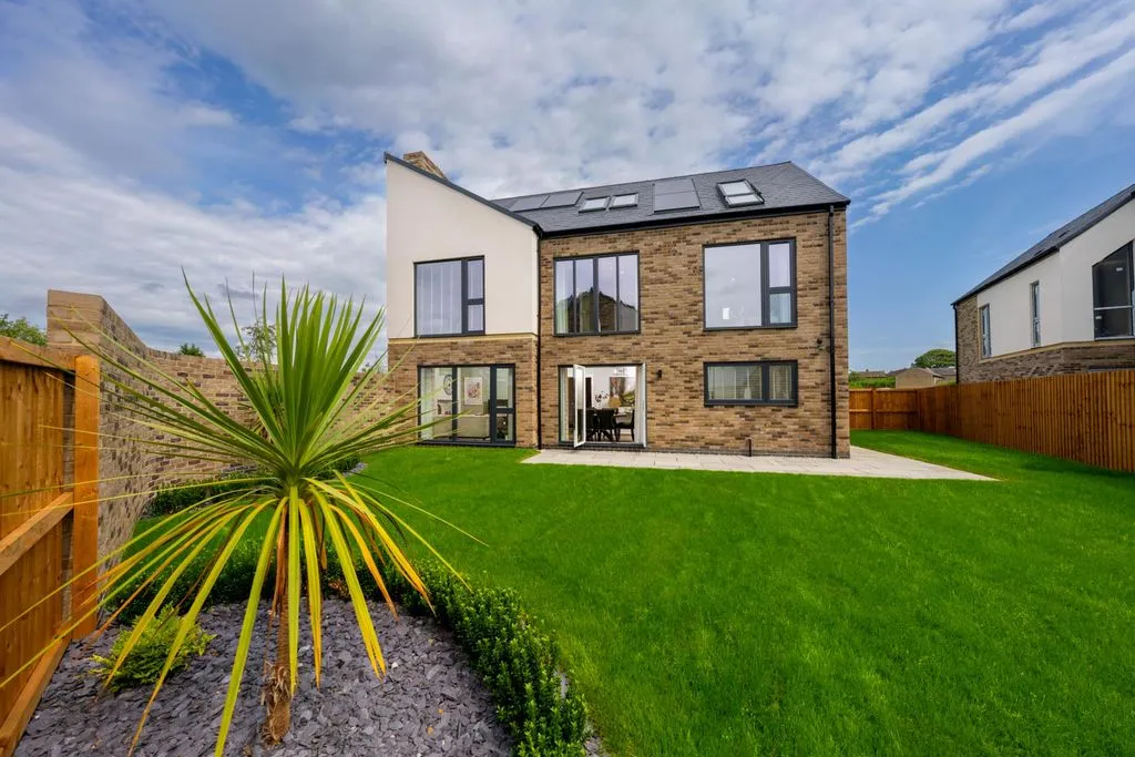 Wild House Lane Milnrow, Rochdale OL16 3TW, photo 29