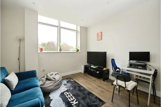 Victoria Road, Romford, RM1, photo 8