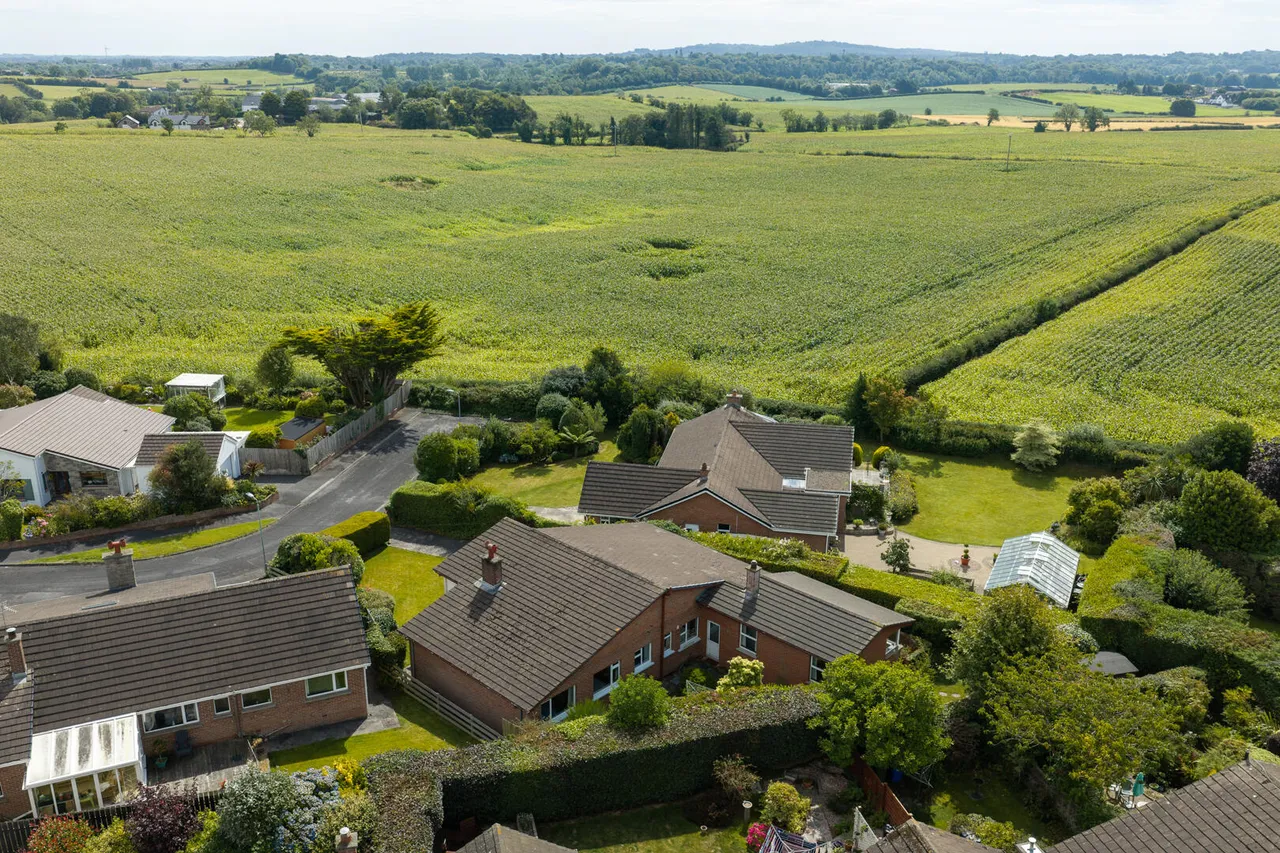 4 bed house for sale, Burnside Park, crawfordsburn, BT19