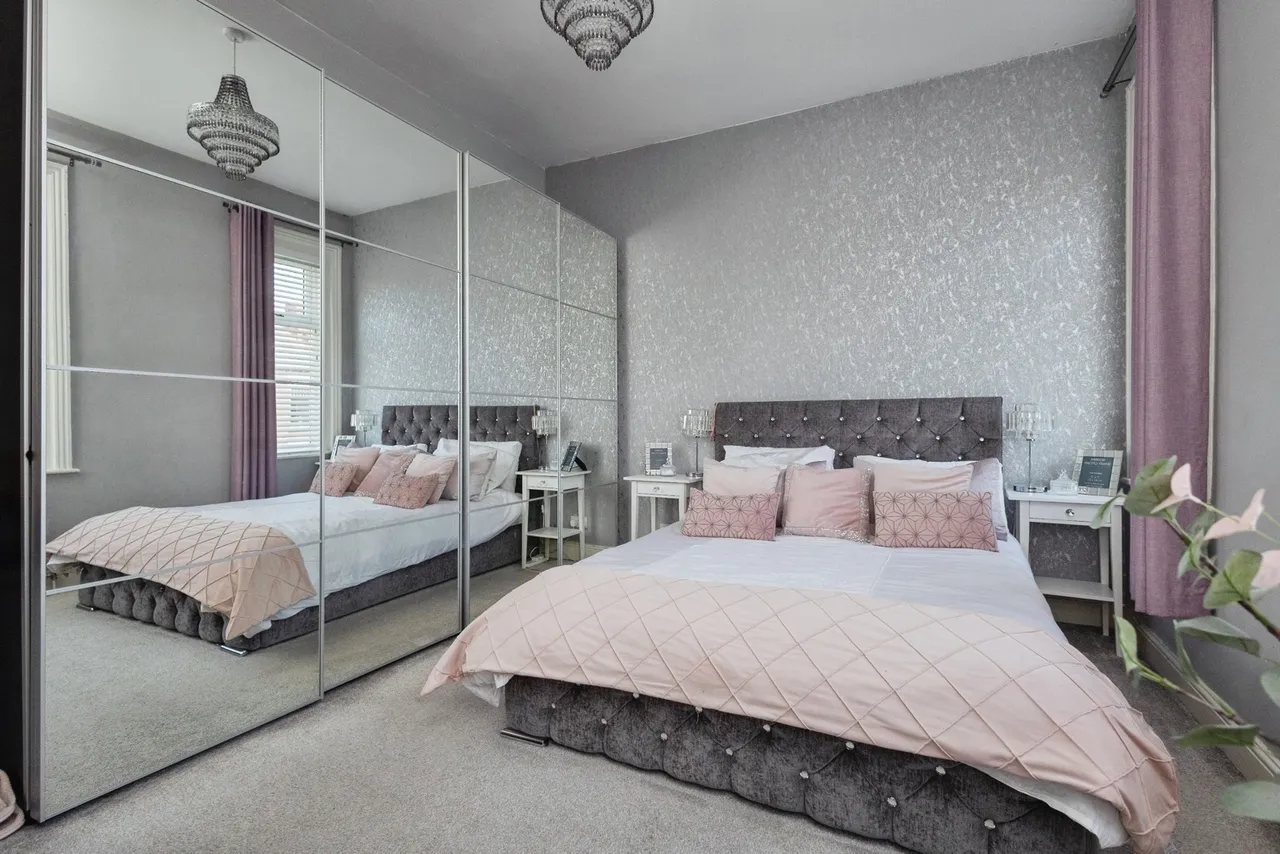 Lower Bents Lane, Bredbury, Stockport, Greater Manchester, SK6, photo 12