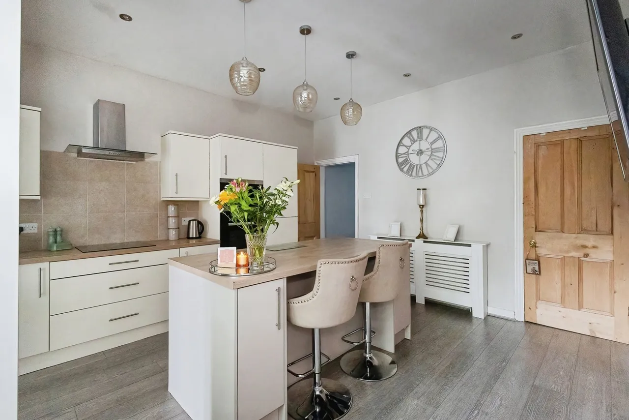 Lower Bents Lane, Bredbury, Stockport, Greater Manchester, SK6, photo 7