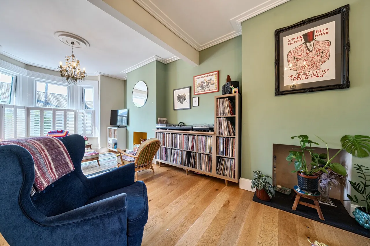 Olven Road, SE18, photo 19