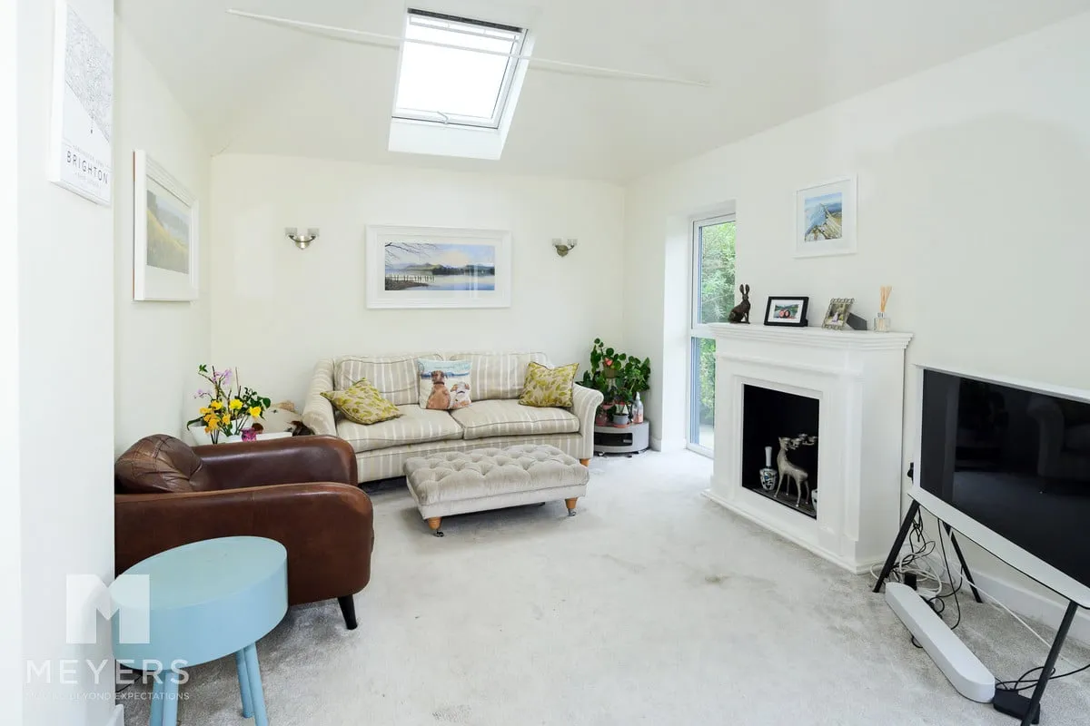 Highfield Road, Ringwood, BH24, photo 14