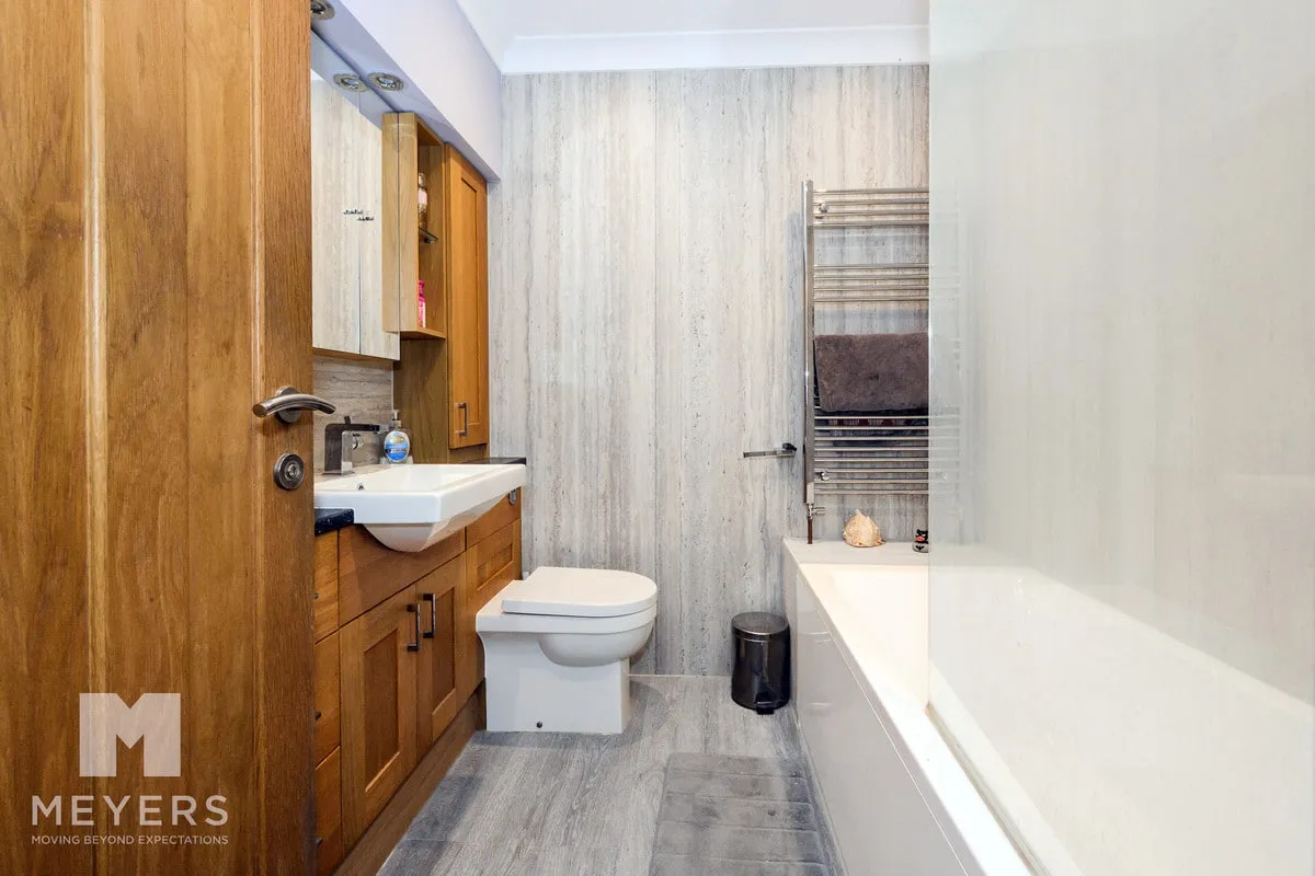 Highfield Road, Ringwood, BH24, photo 13