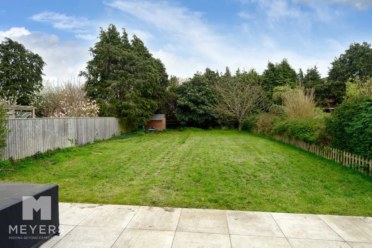 Highfield Road, Ringwood, BH24, photo 6