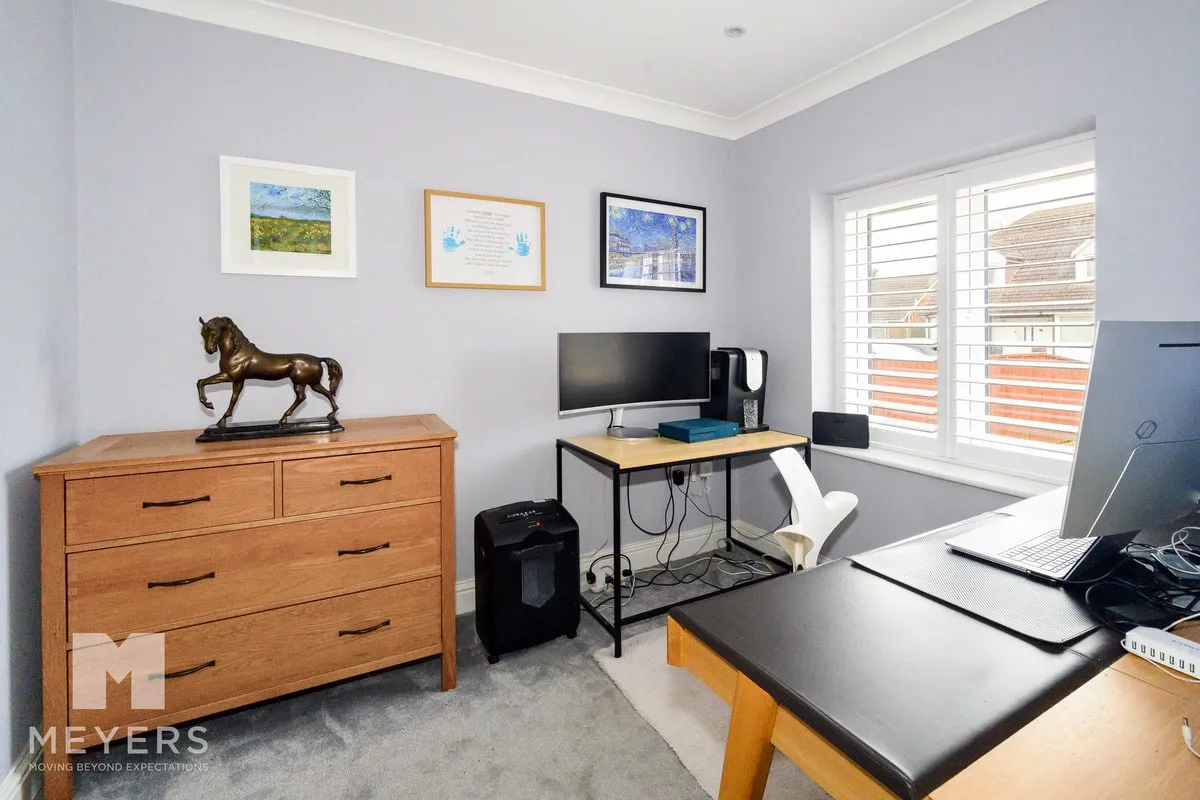 Highfield Road, Ringwood, BH24, photo 9