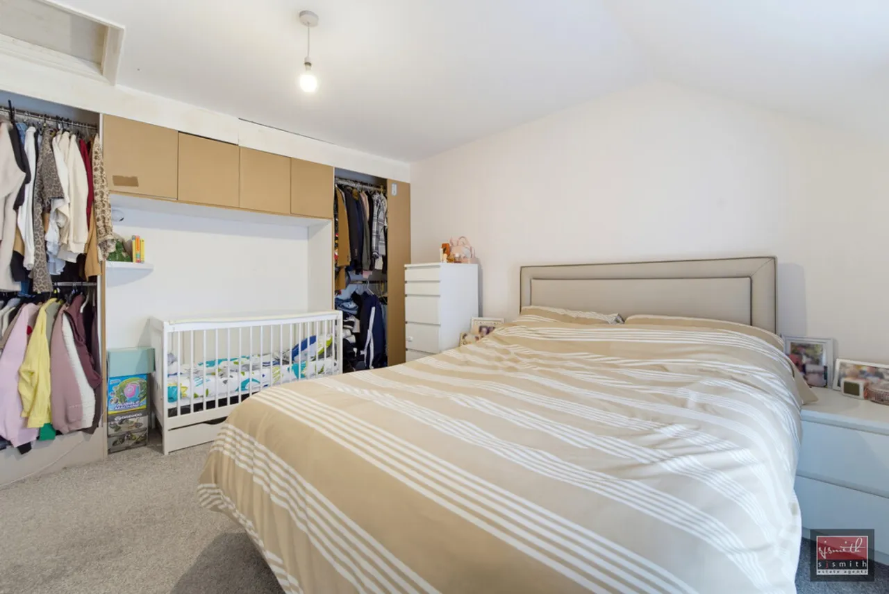 Hensworth Road, Ashford, photo 8