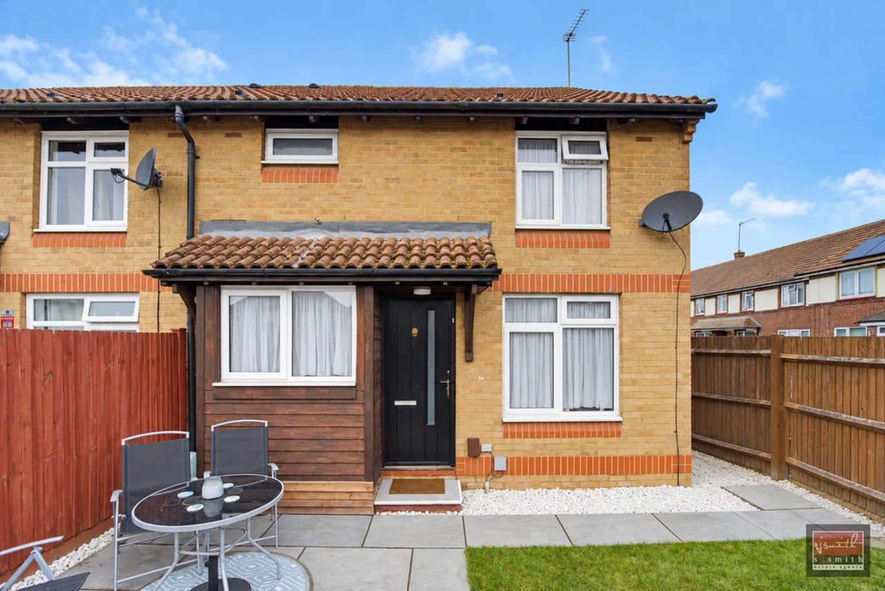 Hensworth Road, Ashford, photo 2