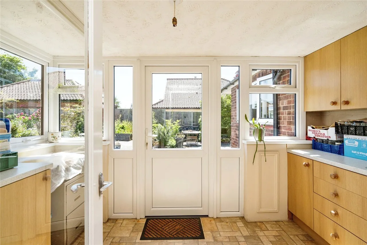 Tunstead Road, Hoveton, Norfolk, NR12, photo 14