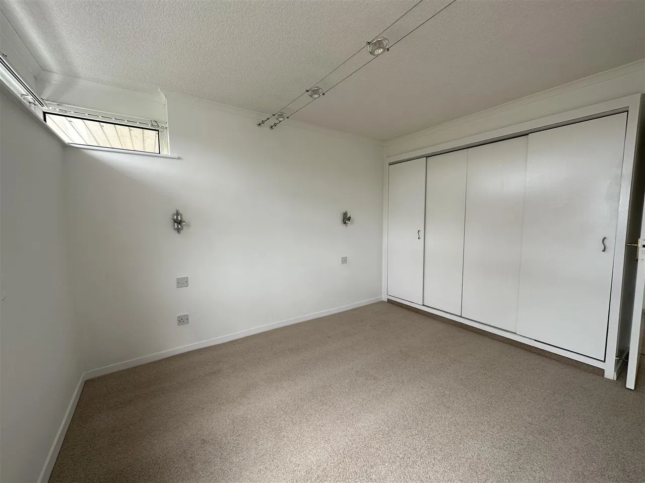 Marina Drive, Brixham, photo 4