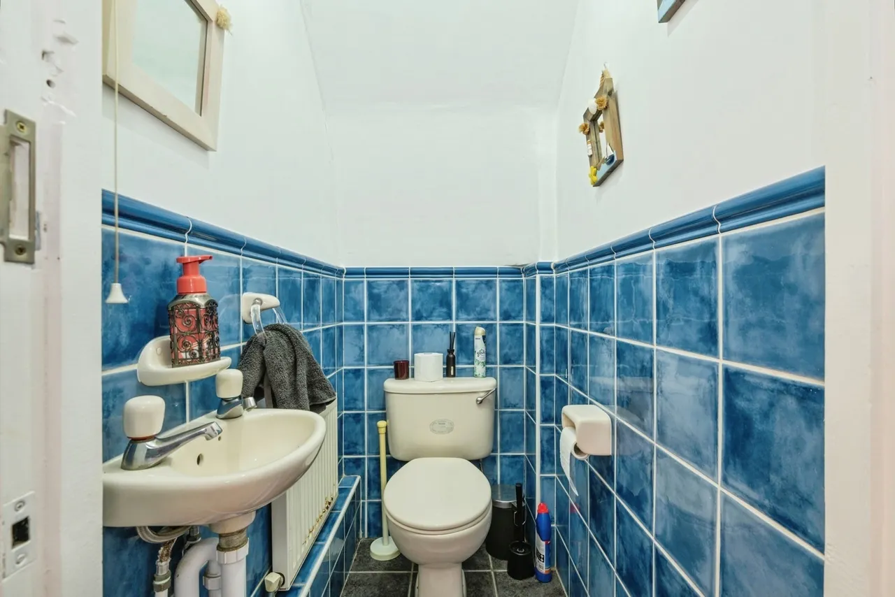 Woodcote Valley Road, Purley, CR8, photo 13