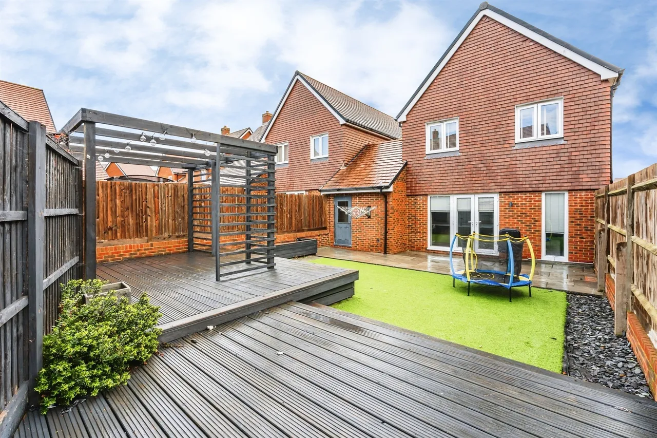 Meadowsweet Lane, Stone Cross, BN24, photo 20