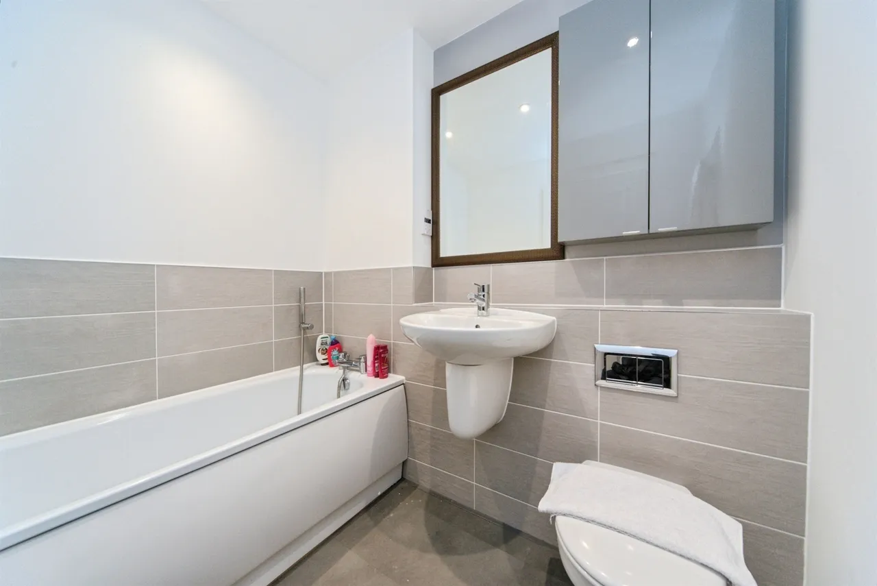 Meadowsweet Lane, Stone Cross, BN24, photo 17