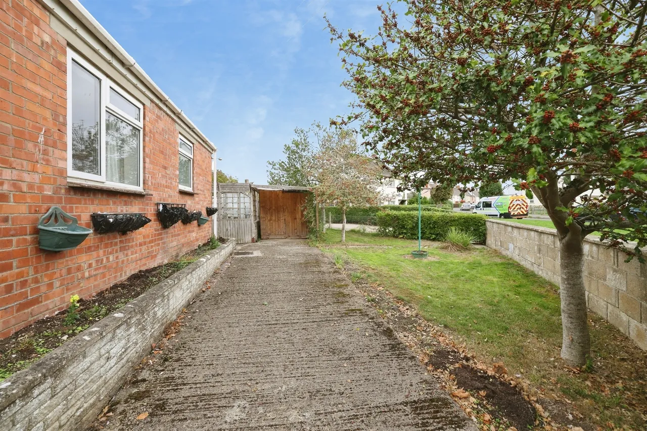 Abberd Way, Calne, SN11, photo 18