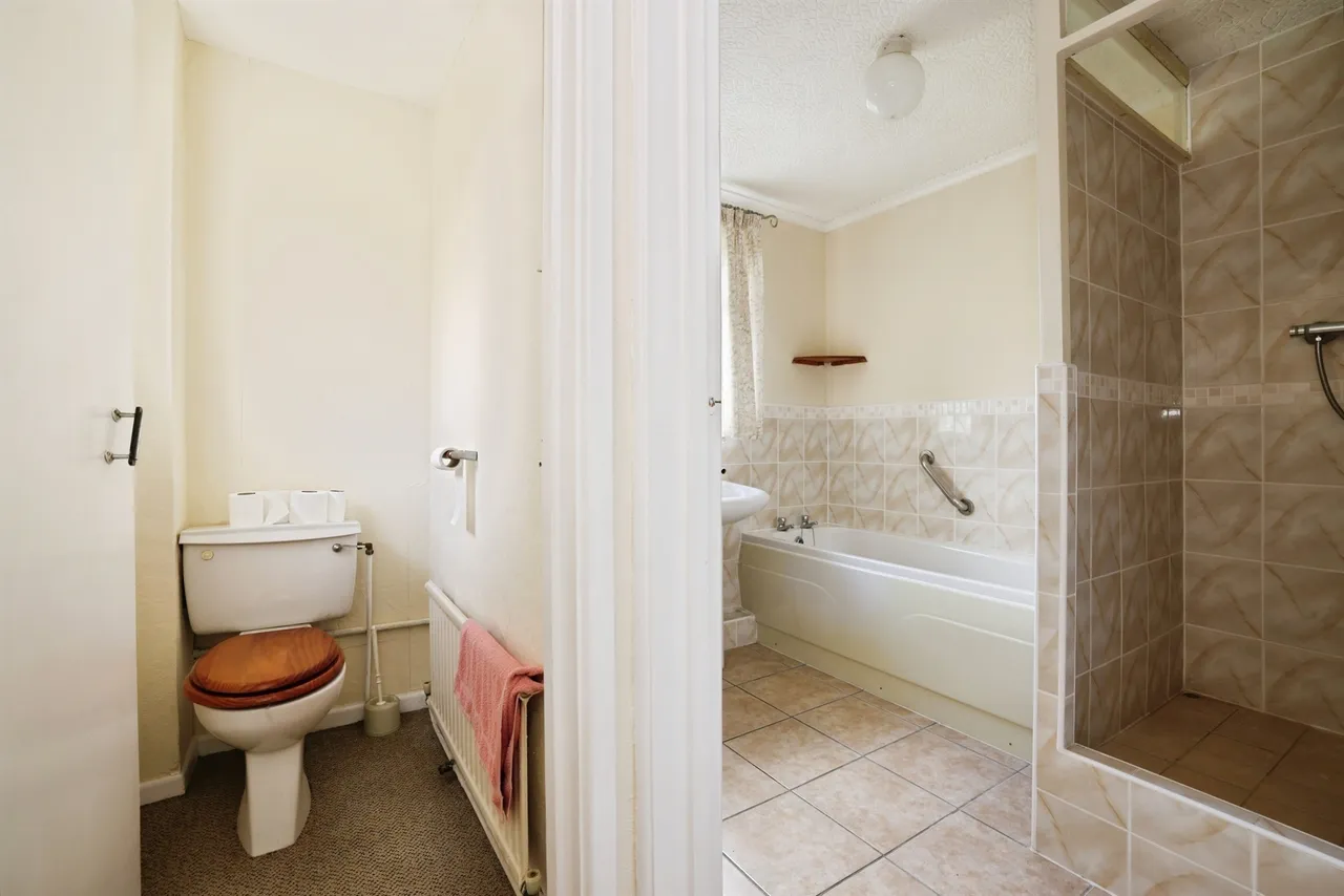 Abberd Way, Calne, SN11, photo 10