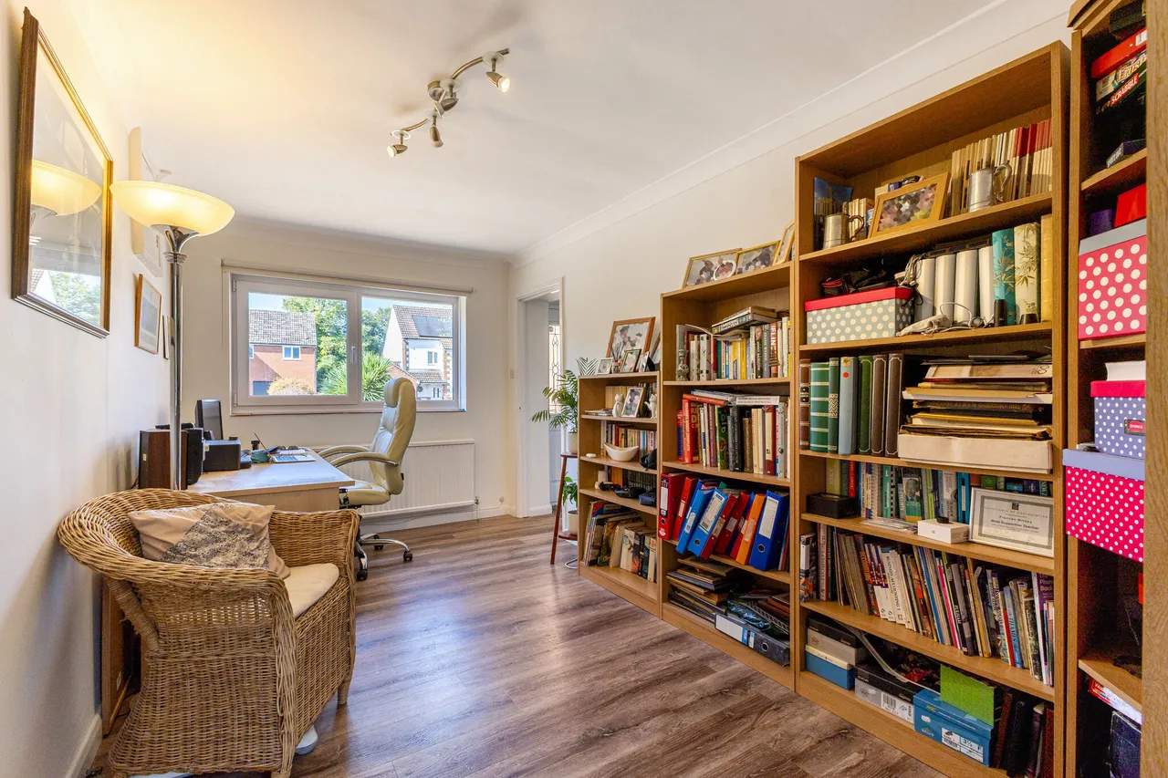 Churchfields, Kingsley, GU35, photo 11