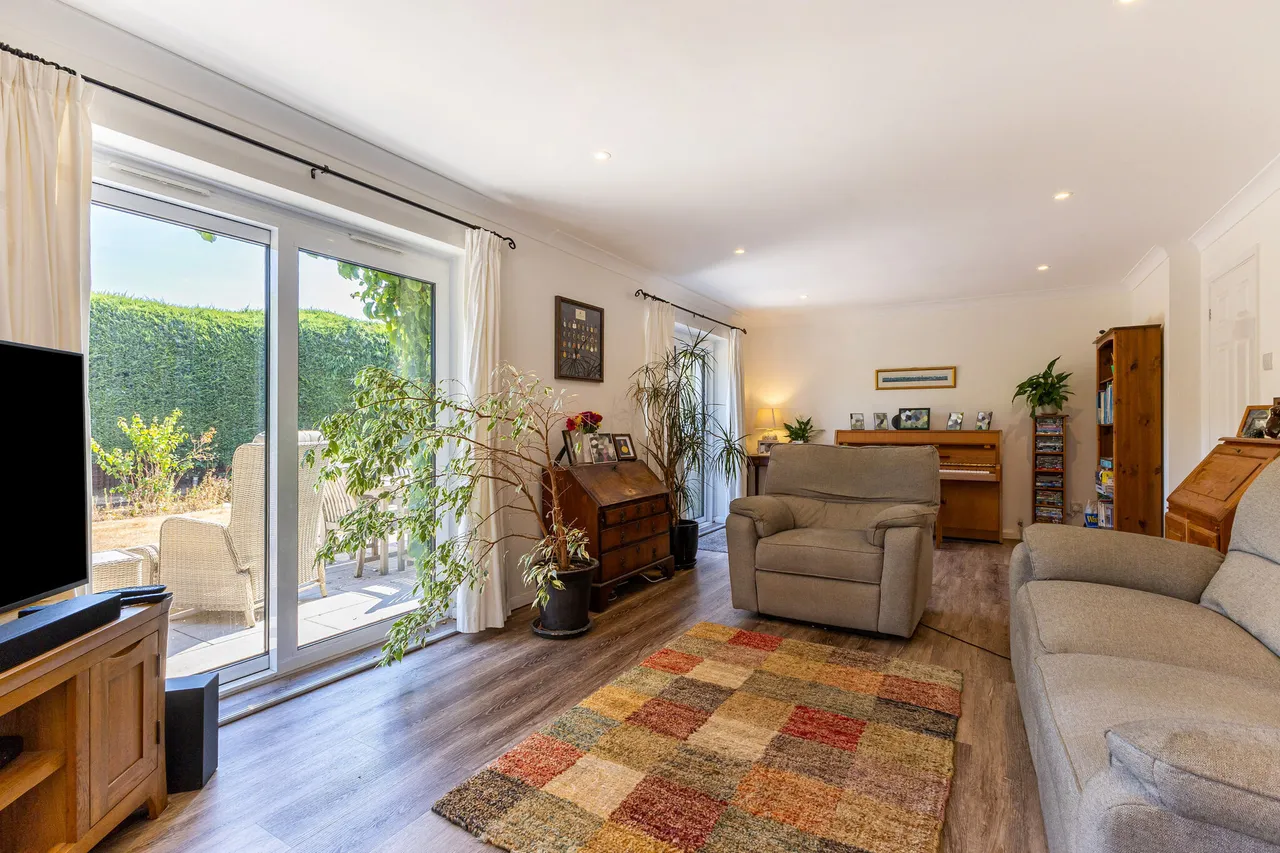 Churchfields, Kingsley, GU35, photo 8