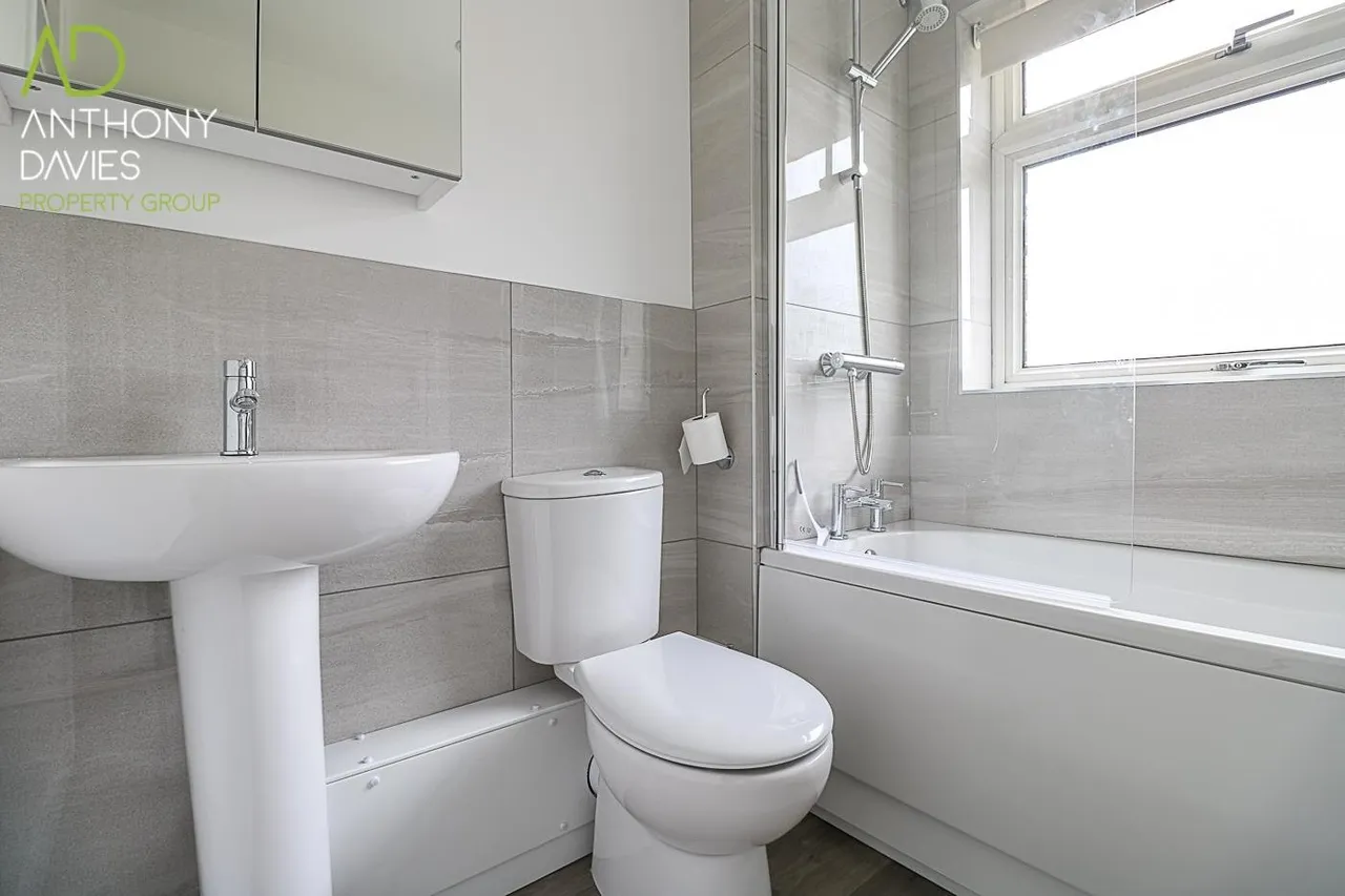 Woolmans Close, Broxbourne, EN10, photo 14