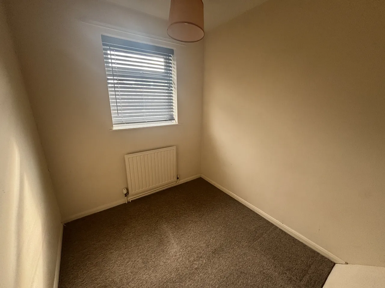 Hollowood Avenue, DE23, photo 7