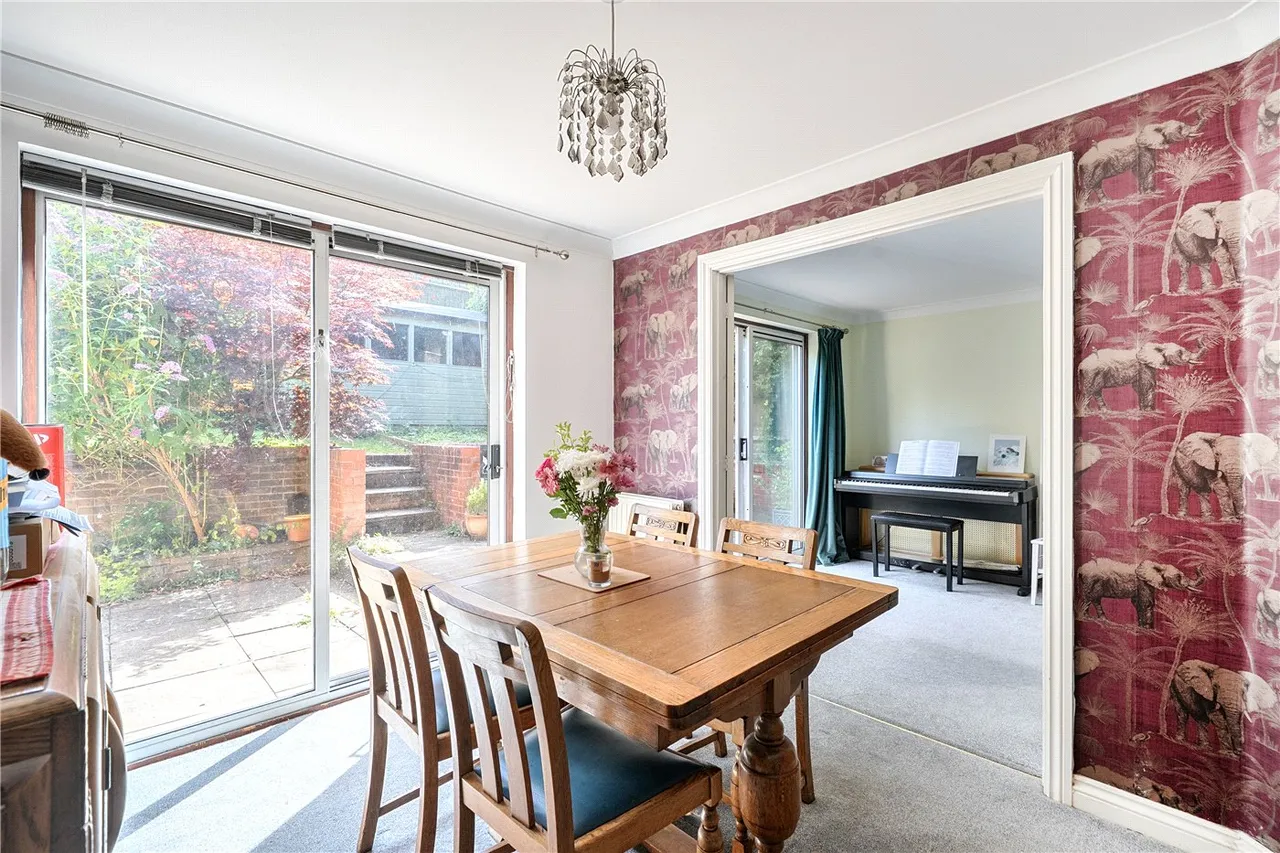 Wheeler Close, Pewsey, Wiltshire, SN9, photo 8