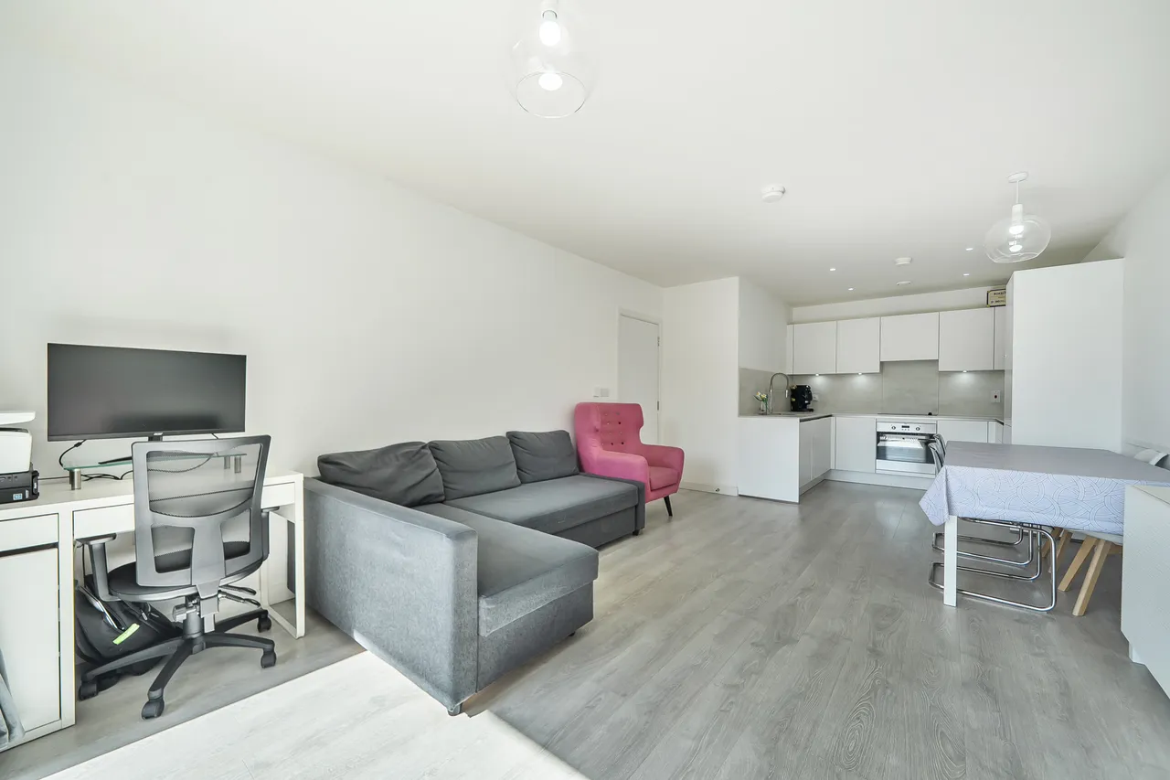 Flat 8, Cadmium Apartments, HARROW, photo 4