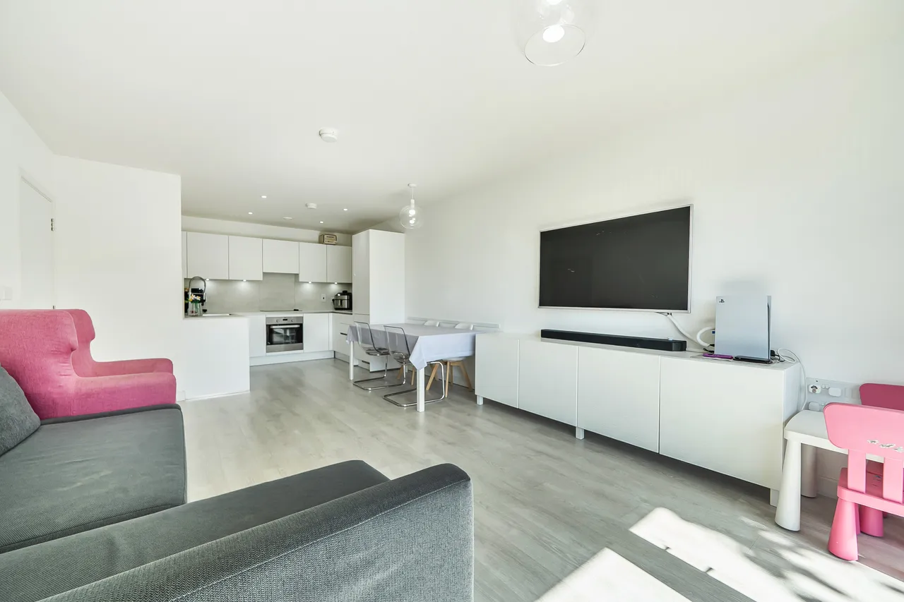 Flat 8, Cadmium Apartments, HARROW, photo 6