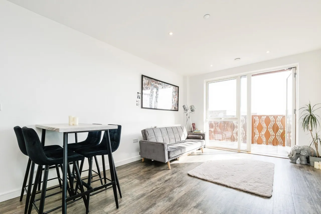 Drydock Square, Barking, Essex, IG11, photo 12