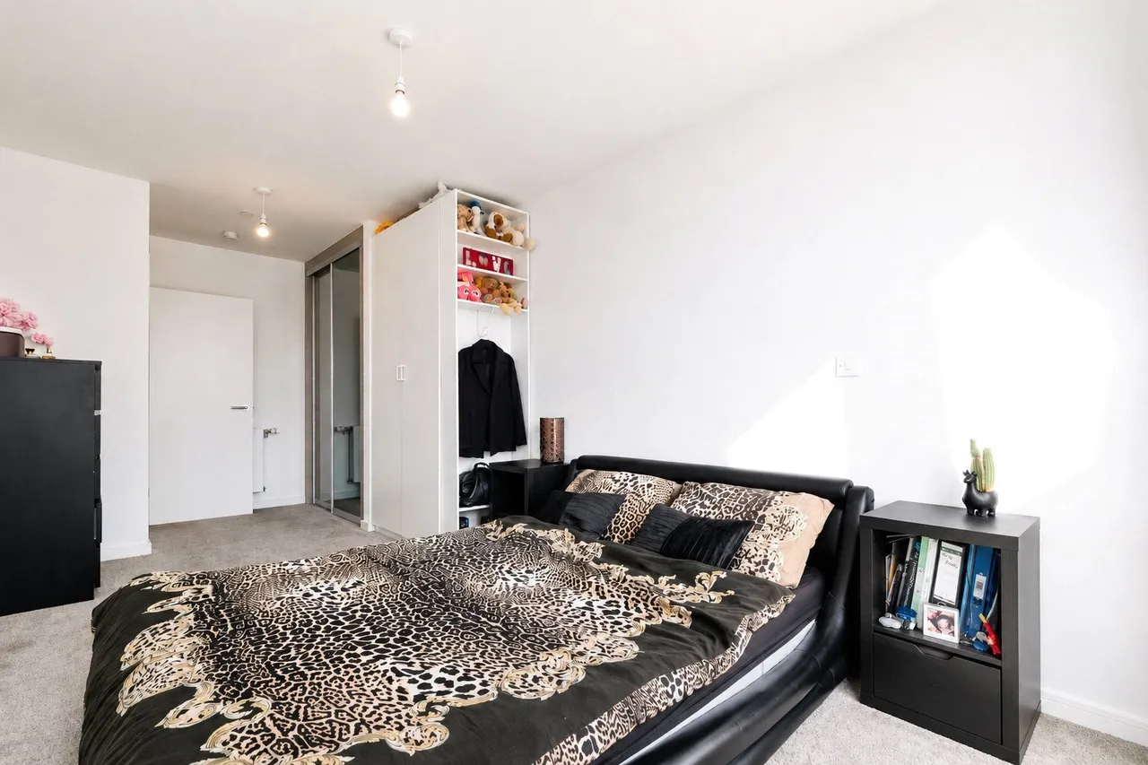Drydock Square, Barking, Essex, IG11, photo 9