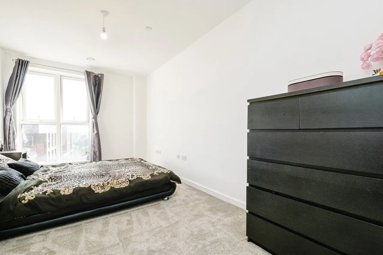 Drydock Square, Barking, Essex, IG11, photo 8