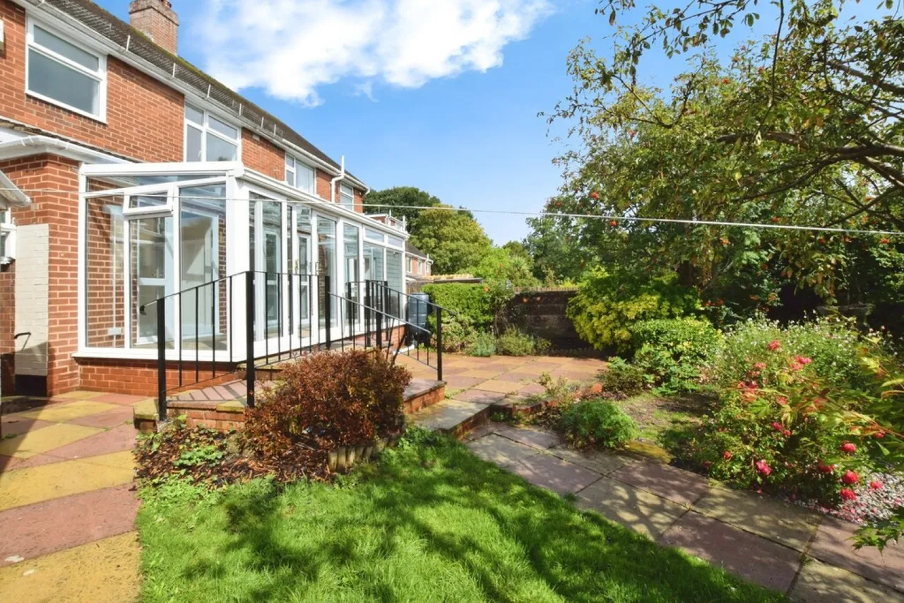 Hanover Close, photo 11