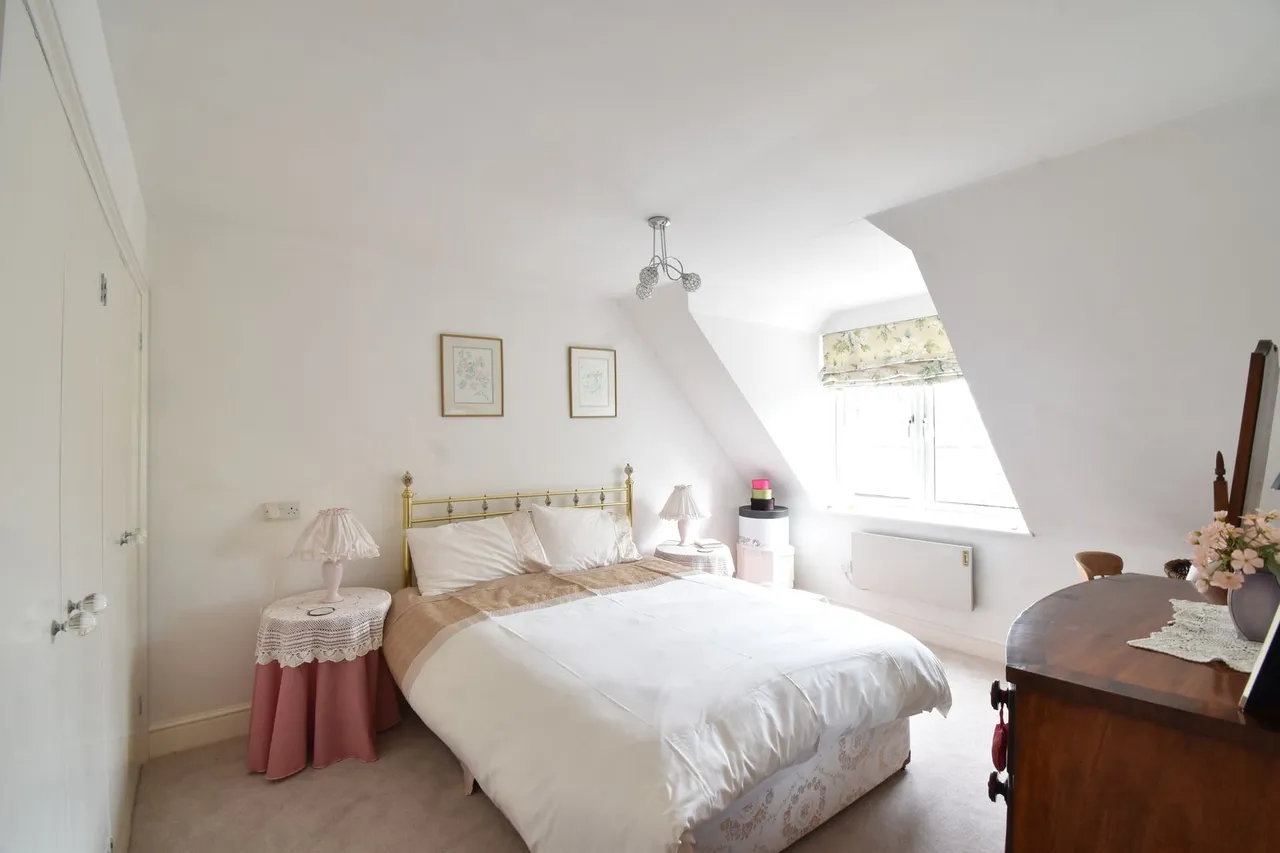 Atwater Court, Lenham, photo 9