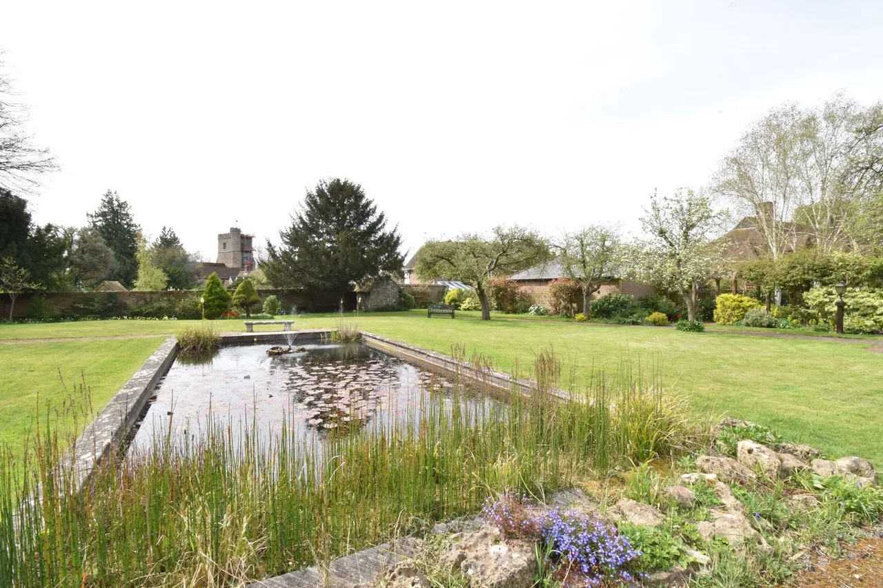 Atwater Court, Lenham, photo 12