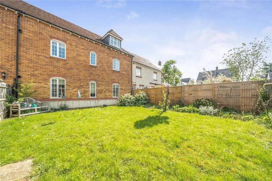 Cotts Field, Haddenham, HP17, photo 19