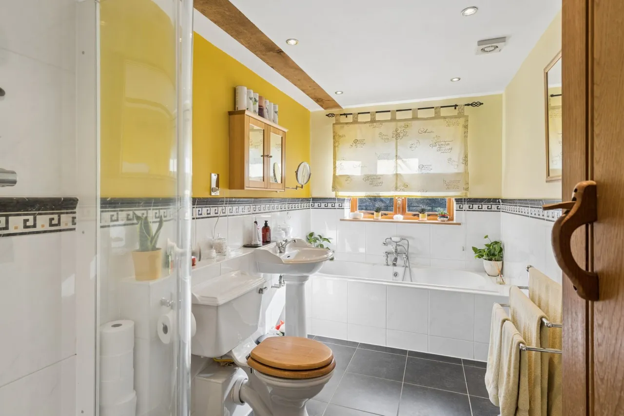 Dropmore Road, Burnham, SL1, photo 11