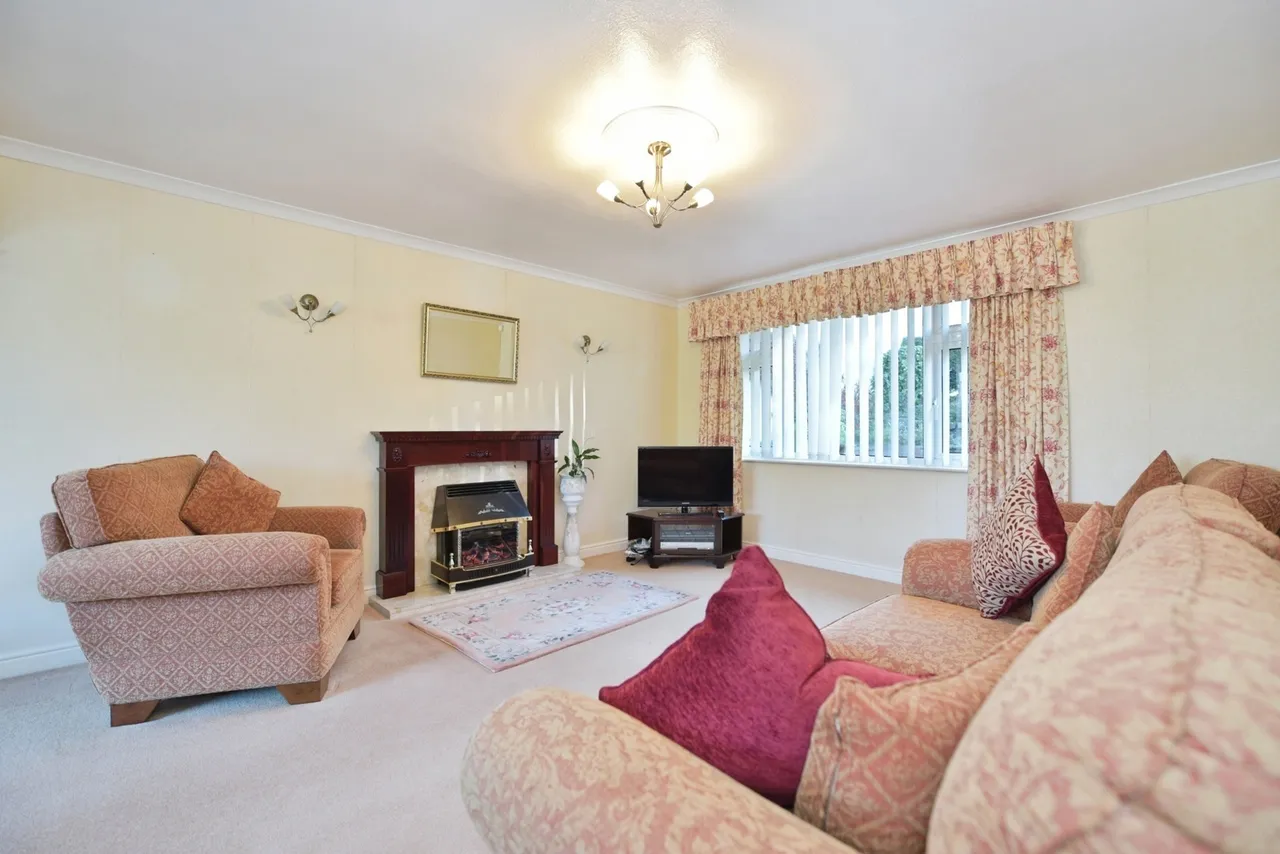 Well Lane, Sheffield, South Yorkshire, S6, photo 2