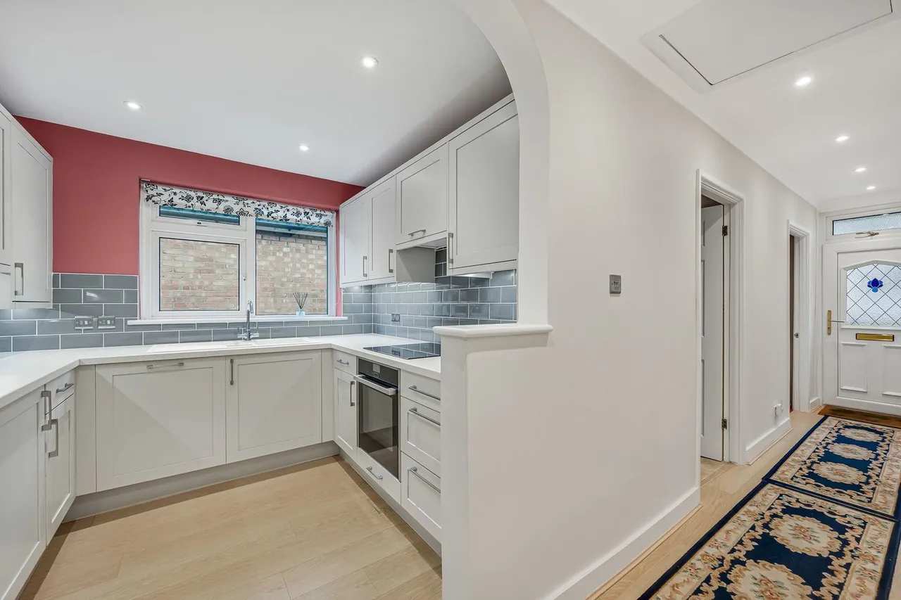 Approach Road, Ashford, TW15, photo 6