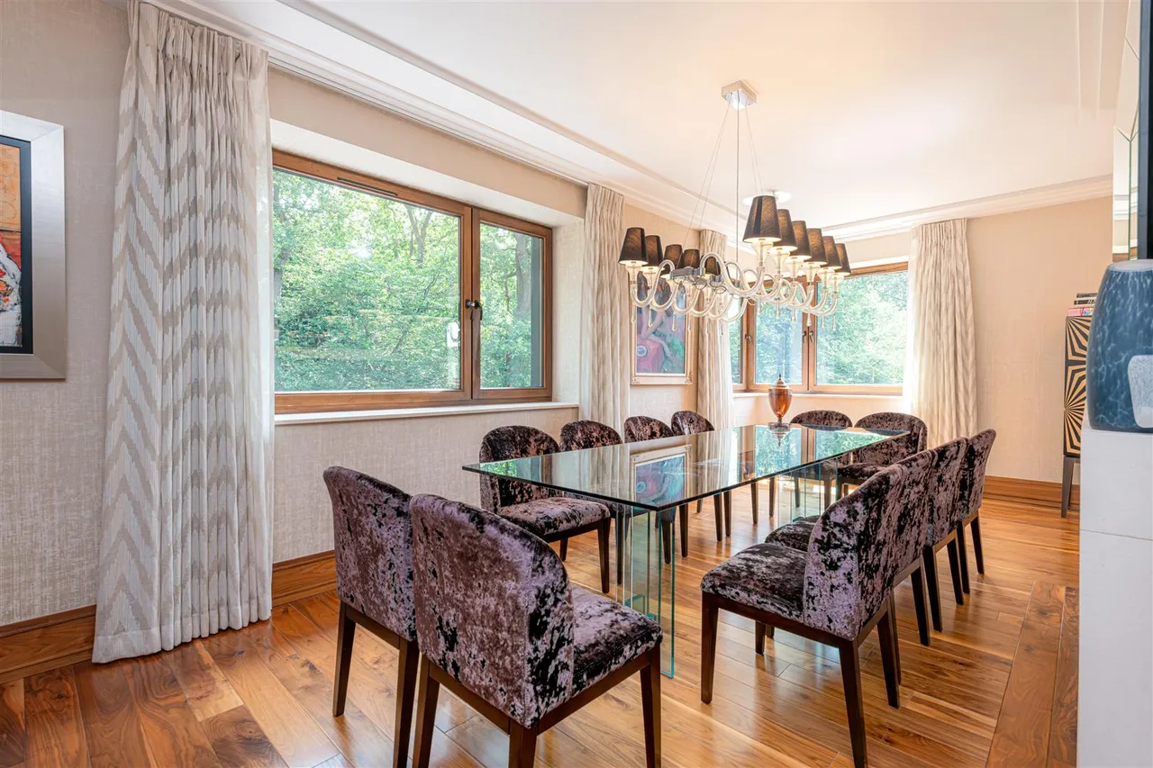 The Bishops Avenue, London, N2 0BN, photo 5