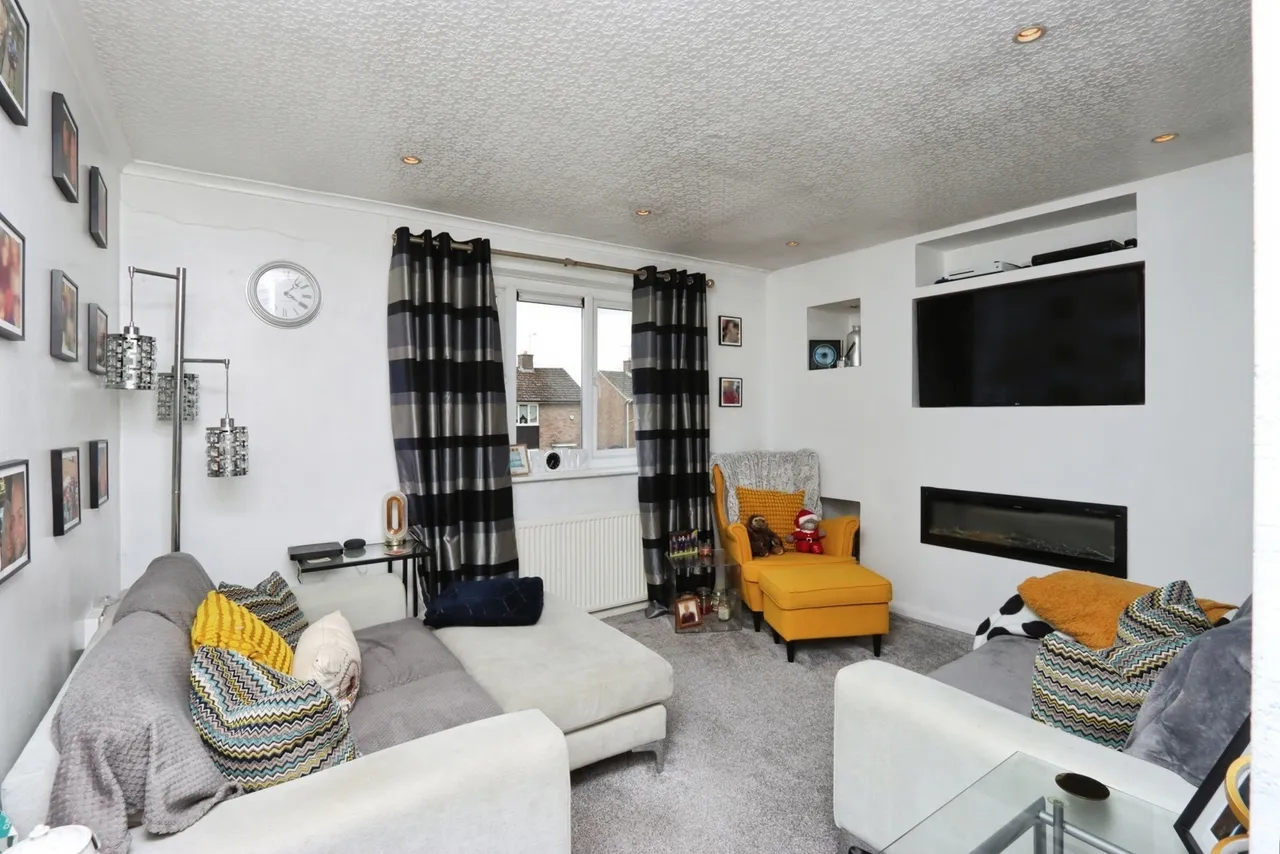 Plumbley Hall Road, Mosborough, Sheffield, S20, photo 2