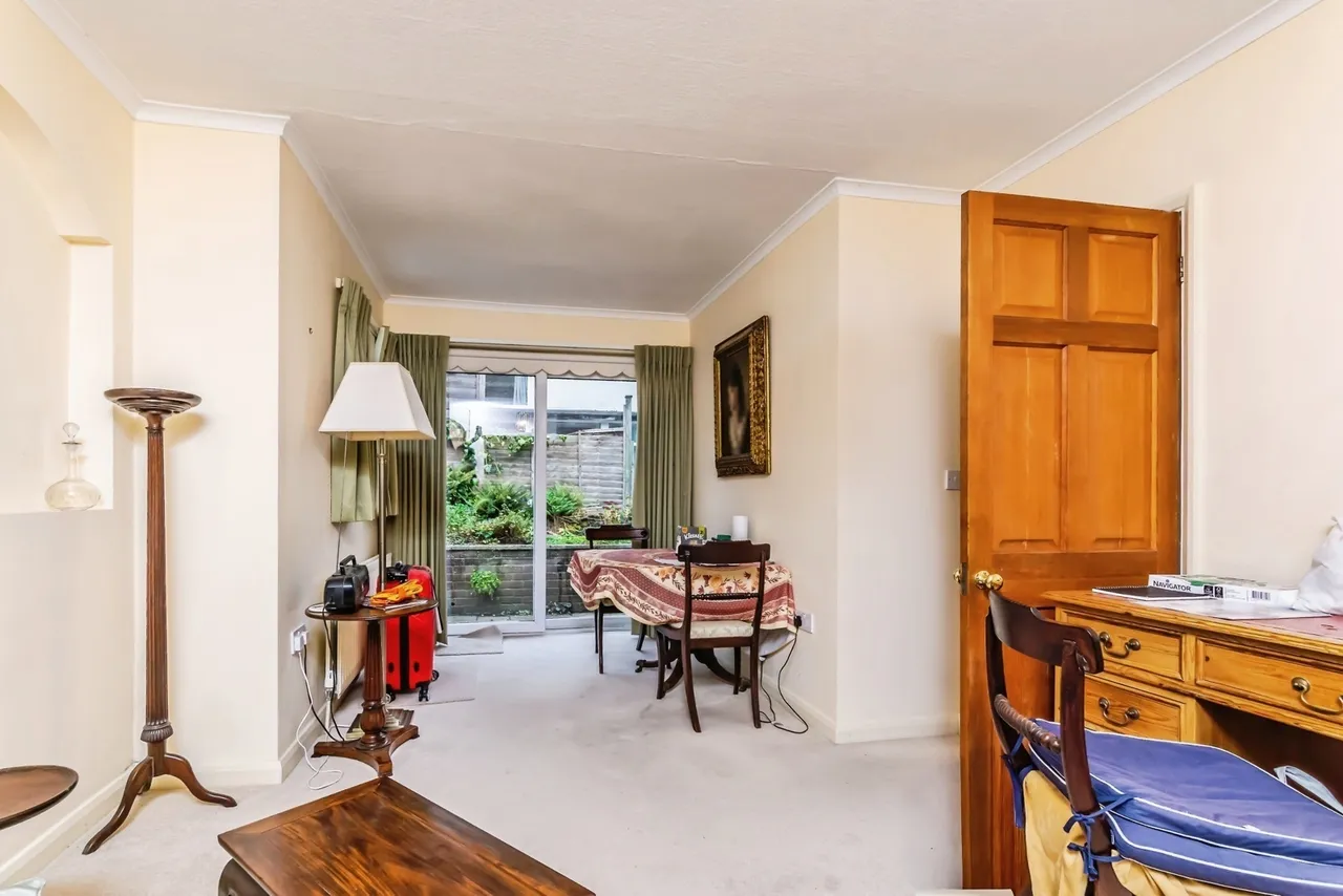 Farningham Road, Caterham, Surrey, CR3, photo 7